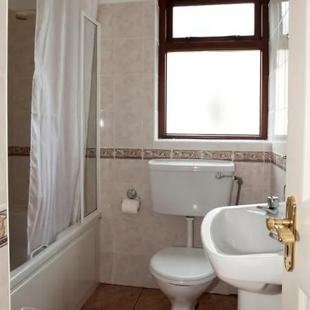 Gold Coast Holiday Homes & Suites Dungarvan (Waterford)